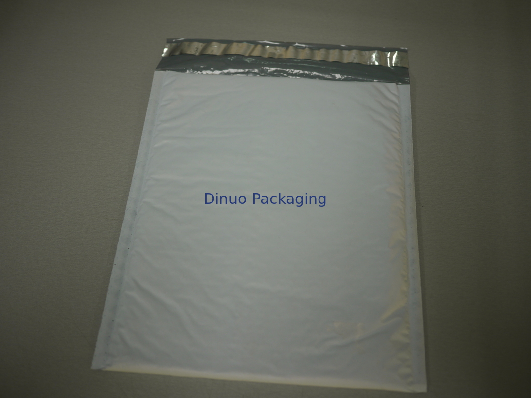 Custom Poly Bubble Mailers 9.5"X14" Size 4 Post Office Padded Envelope