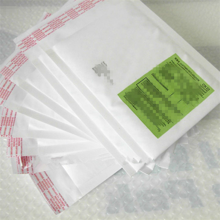 White Disposable Bubble Wrap Lined Envelopes , 10.5" X 16 Size 5 Bubble