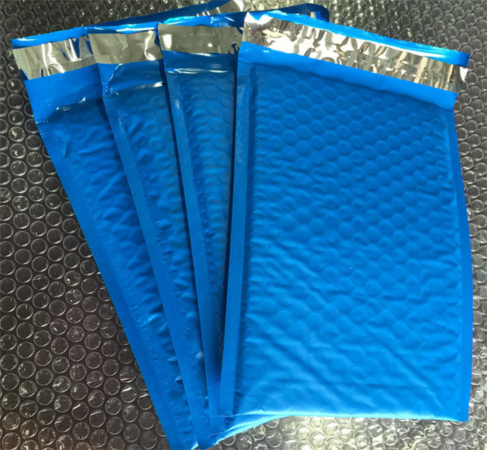 Colored Polyethylene Bubble Mailer Bags , 6"X10" 0 Express Mail Envelope
