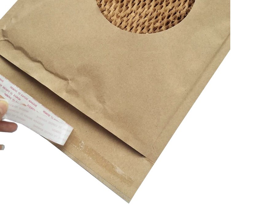Cellular Shaped Kraft Corrugated Envelopes Padded Paper For