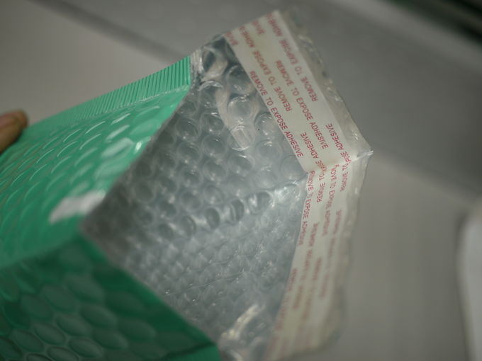 Padded Mailing Envelope With Bubble Wrap Inside , Colored Bubble Mailers