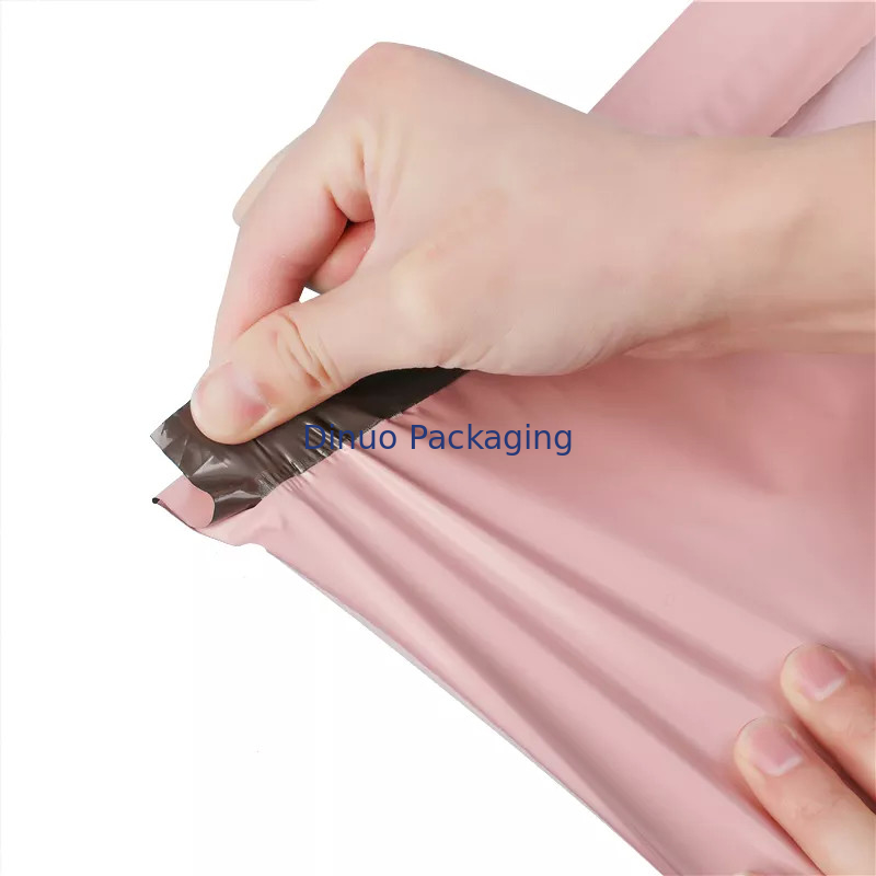 Printed Pink Waterproof Mailing Bags For Book Cloth Courier Shipping Packing