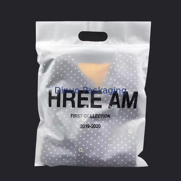 Custom Printing Eco-Friendly Resealable Plastic Ziplock Bags With Handle For Clothes Packaging Bag