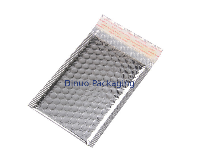 Aluminum Foil Metallic Bubble Mailers Silver Color Self Sealing For Postal Packaging