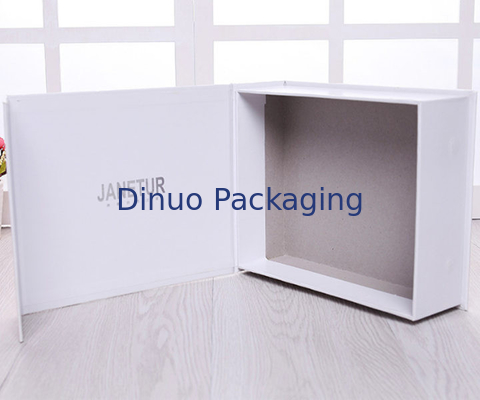 Clamshell Magnetic Buckle Printed Paper Box Custom Cosmetic Gift Packing Box