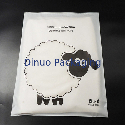 Recyclable CPE Packaging Bags CPE/PVC/PE Ziplock Garment Bag 17 X 20cm