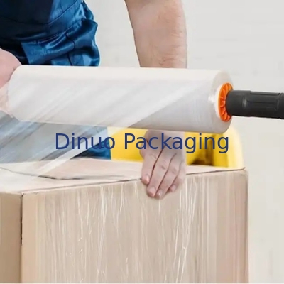 LLDPE Red Stretch And Shrink Film 0.012mm Designed With Plastic Handle