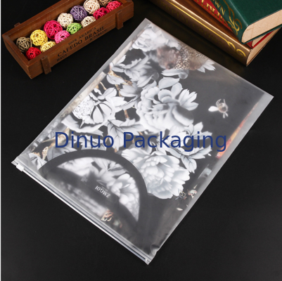 Customized Size CPE Zipper Bags Matte Frosted Packaging Bags With Ziplock Closure For Shipping