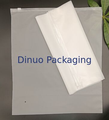 Reusable Versatile Durable CPE Zipper Bag Secure Seal For Clothes And Small Items