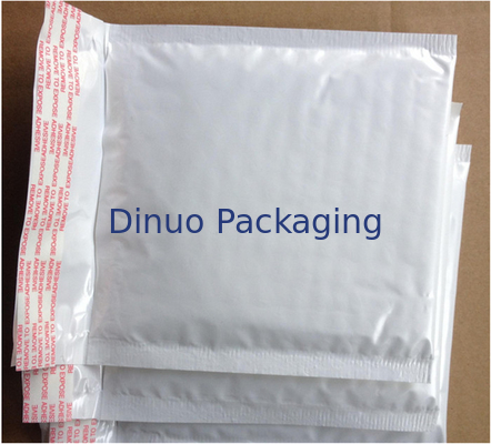 Secure Sealed Bubble Lined Poly Mailers , Express Delivery Bubble Shipping Bags