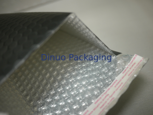 Heat Seal Matte Black Bubble Mailers 0 / 6 By 10 , Bubble Lined Courier Bags For Apparel