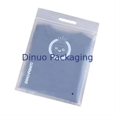 Custom Printing Eco-Friendly Resealable Plastic Ziplock Bags With Handle For Clothes Packaging Bag